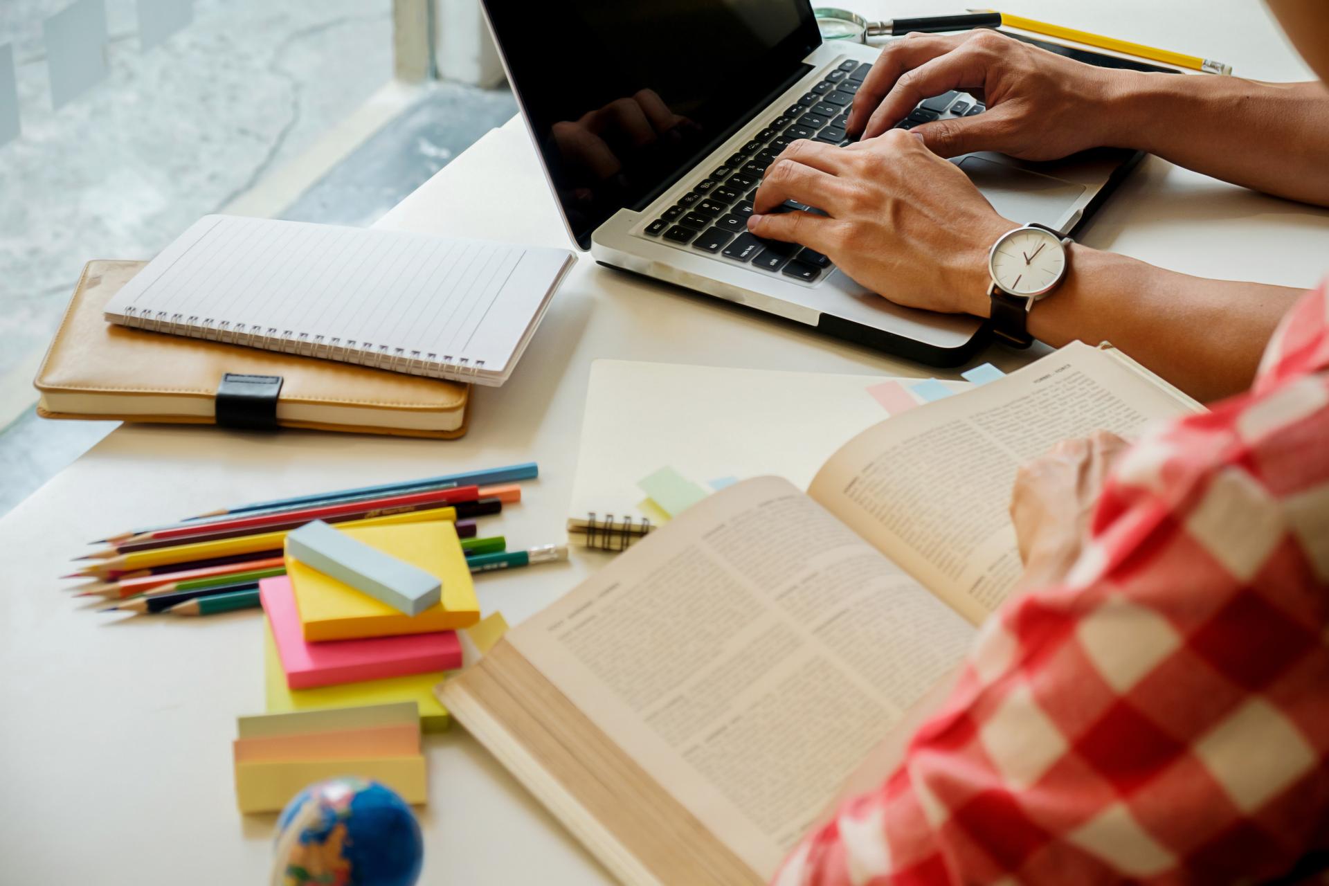 Women Education Notes Studying Nature Workplace